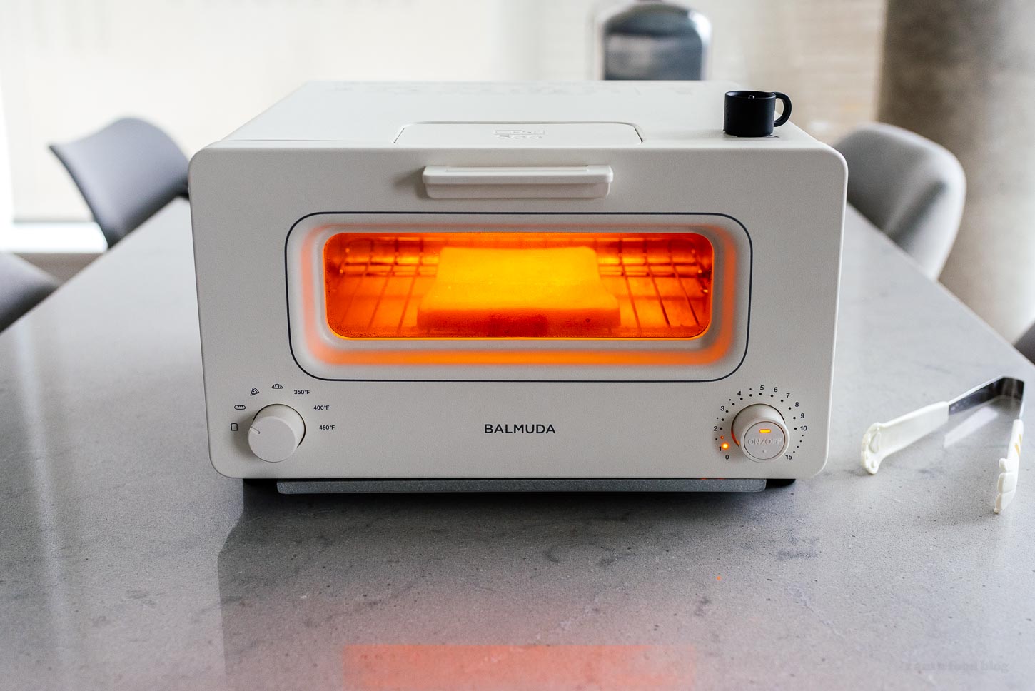 balmuda the toaster review | www.iamafoodblog.com