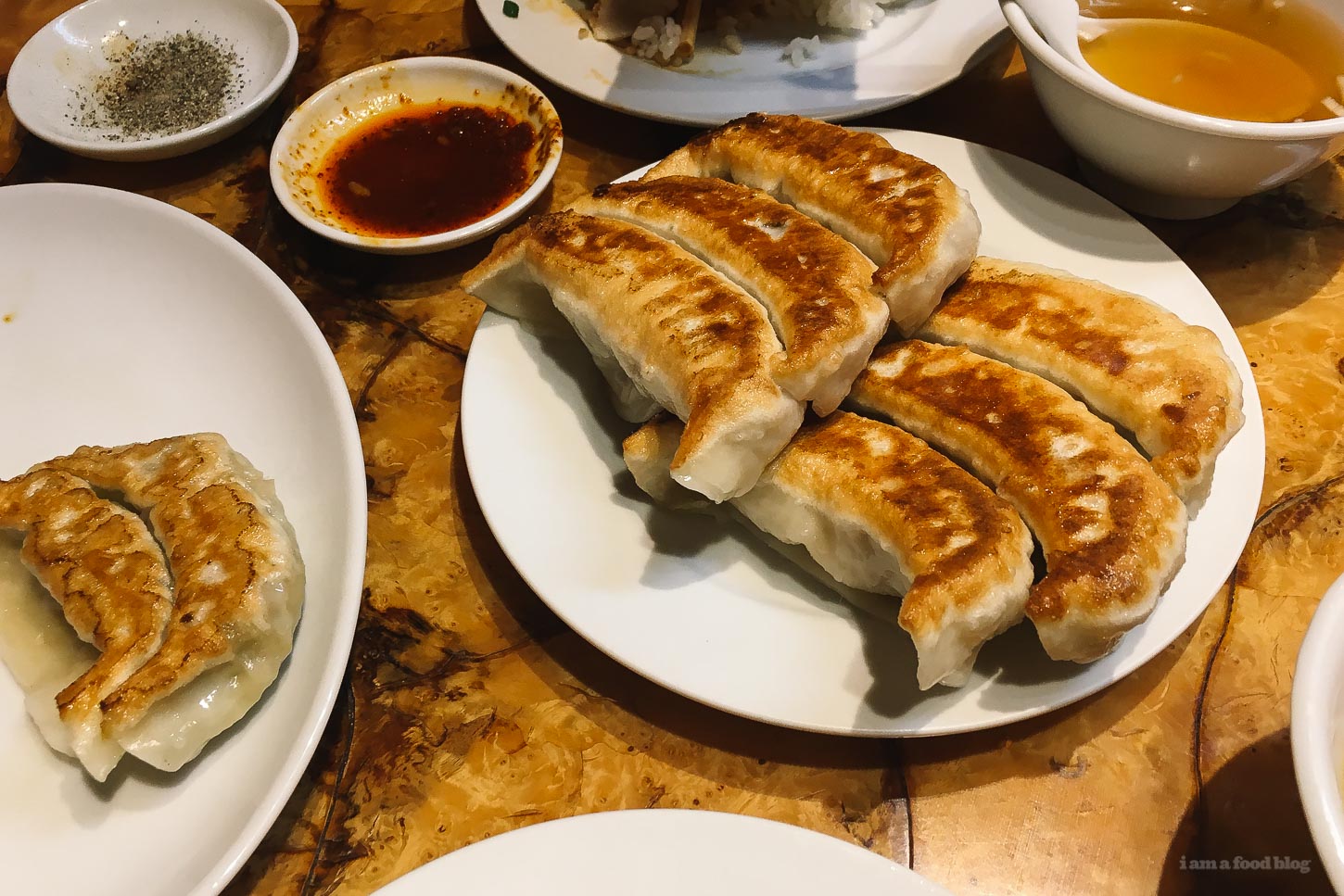 Best Tokyo Gyoza: Kanda Gyozaya | www.iamafoodblog.com